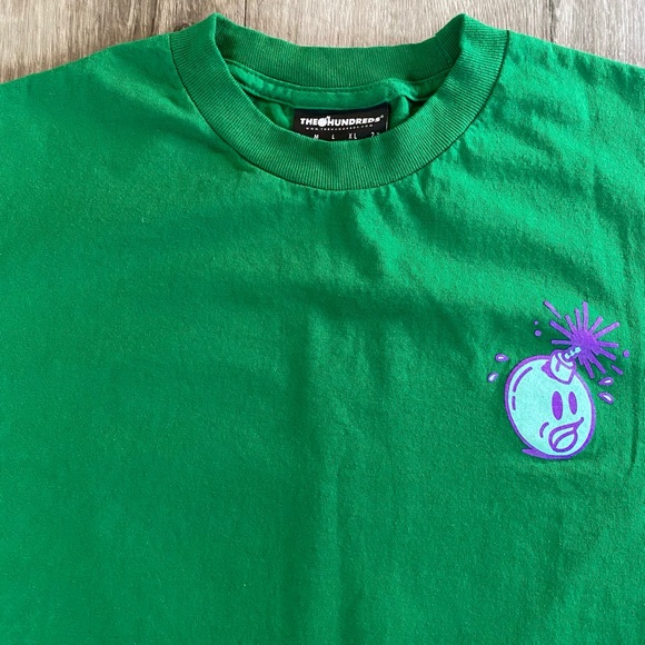 Unisex “ The Hundreds “ bomb Los Angeles tee - Picture 2 of 3